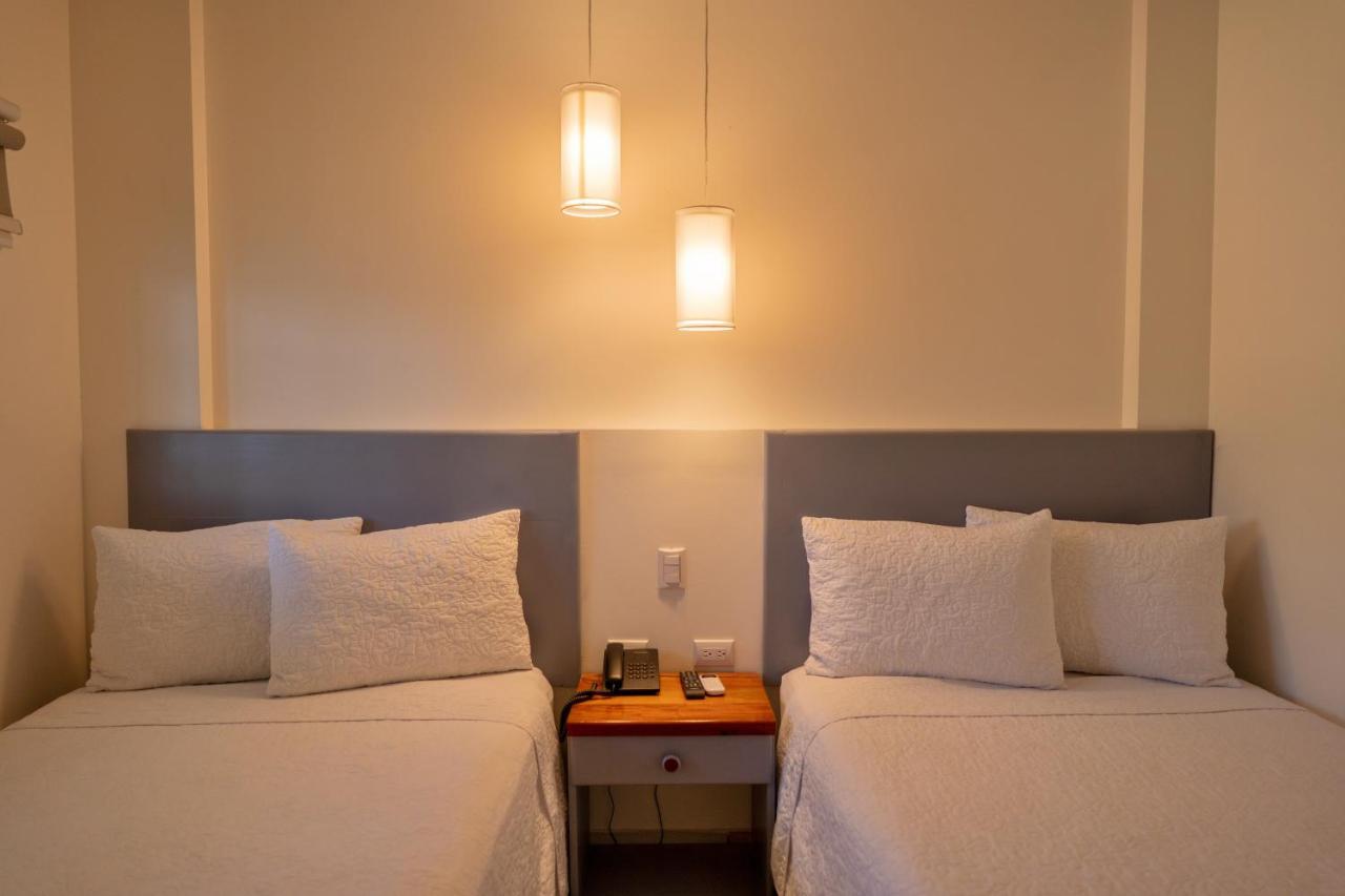 Hotel Casa Turquesa Flores Ngoại thất bức ảnh